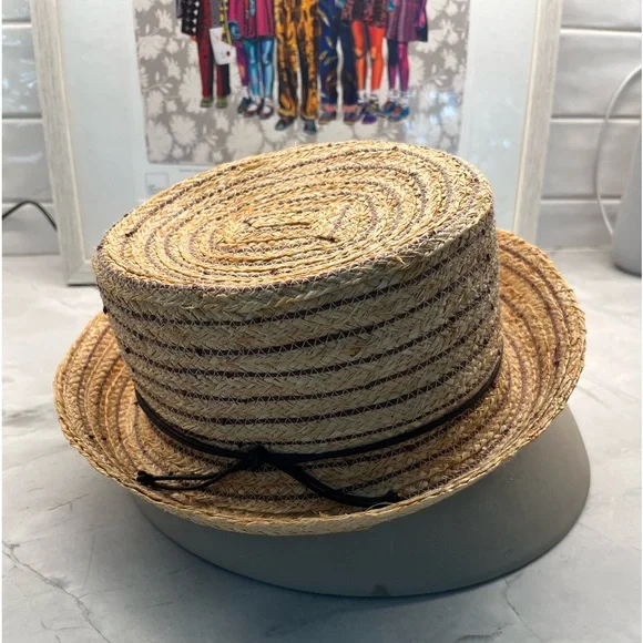 Straw bucket hat by Behar - Picture 2 of 3